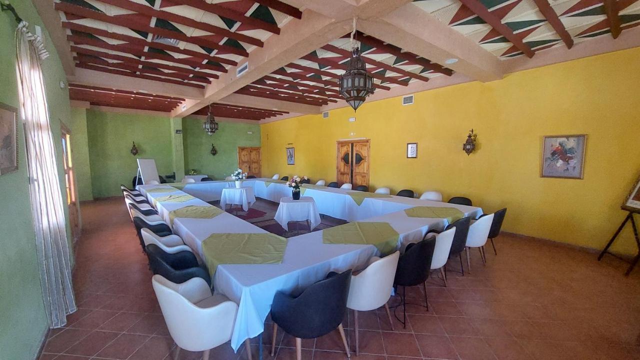 Kasbat Aferdou Hotel Ер Рашидия Екстериор снимка